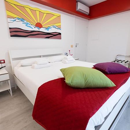 Valmontone Travel Rooms Buitenkant foto