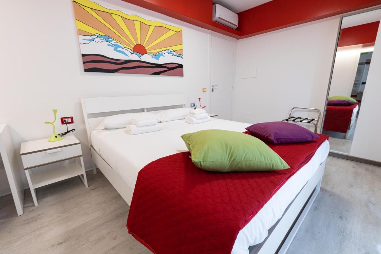 Valmontone Travel Rooms Buitenkant foto