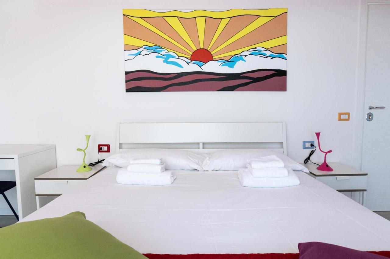 Valmontone Travel Rooms Buitenkant foto